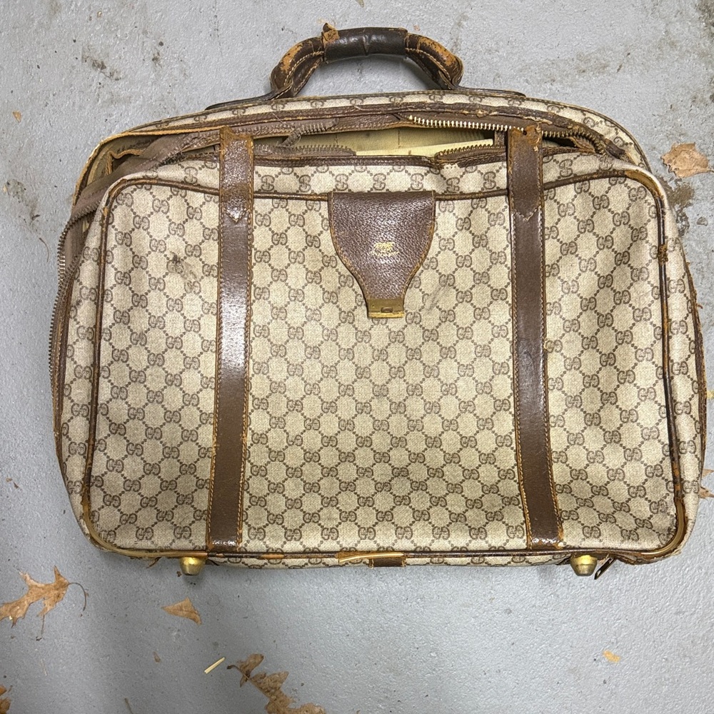 Gucci Beige & Brown Monogram Travel Bag